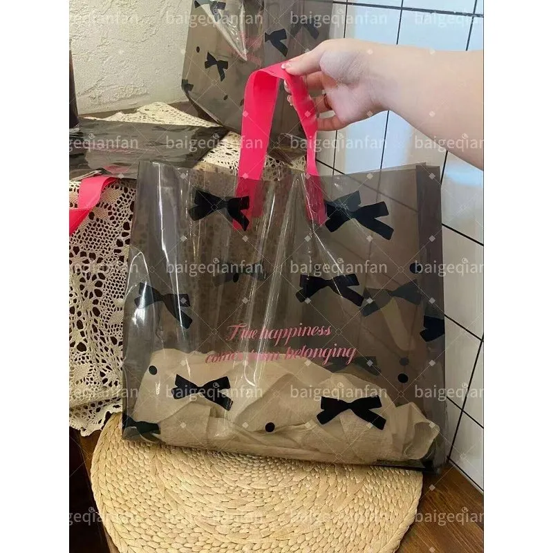 Monarcha Díreach OEM Mála Pacáistiú T-léine Plaisteacha Dubh Éadaí Saincheaptha Mála Zipper Plaisteacha Le haghaidh Éadaí Pacáil